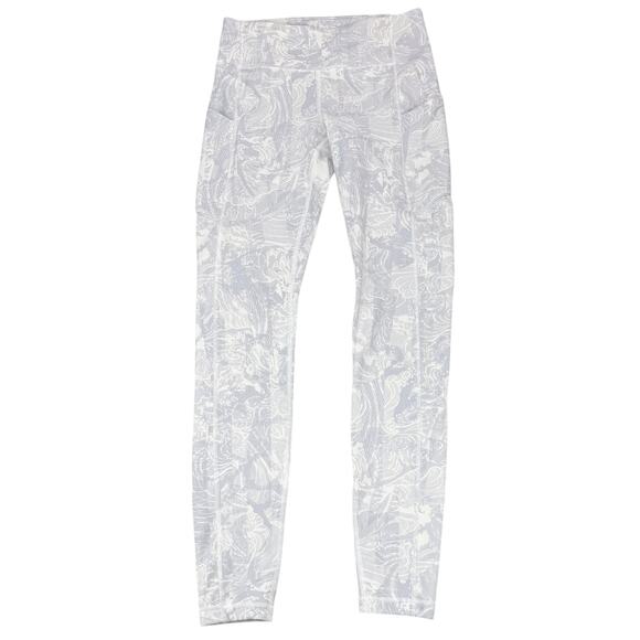 LULULEMON Speed Up Tight Full-On Luxtreme 28" Size 4 Eternal Wave White - Picture 5 of 8